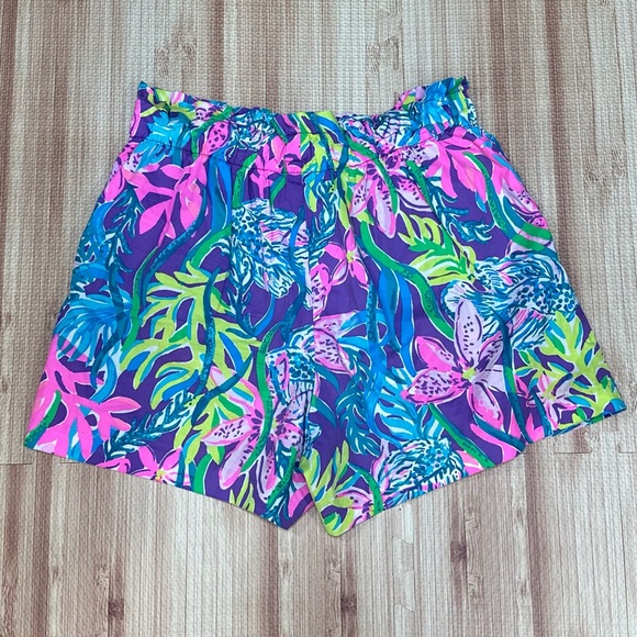 Lilly Pulitzer Dalci Stretch Shorts in Formentera Turquoise [1008] - Picture 4 of 9